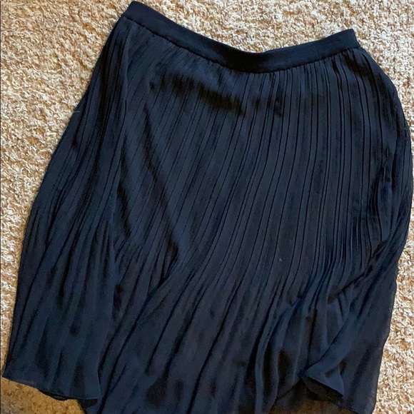 Misook Dresses & Skirts - Black Pleaded Skirt